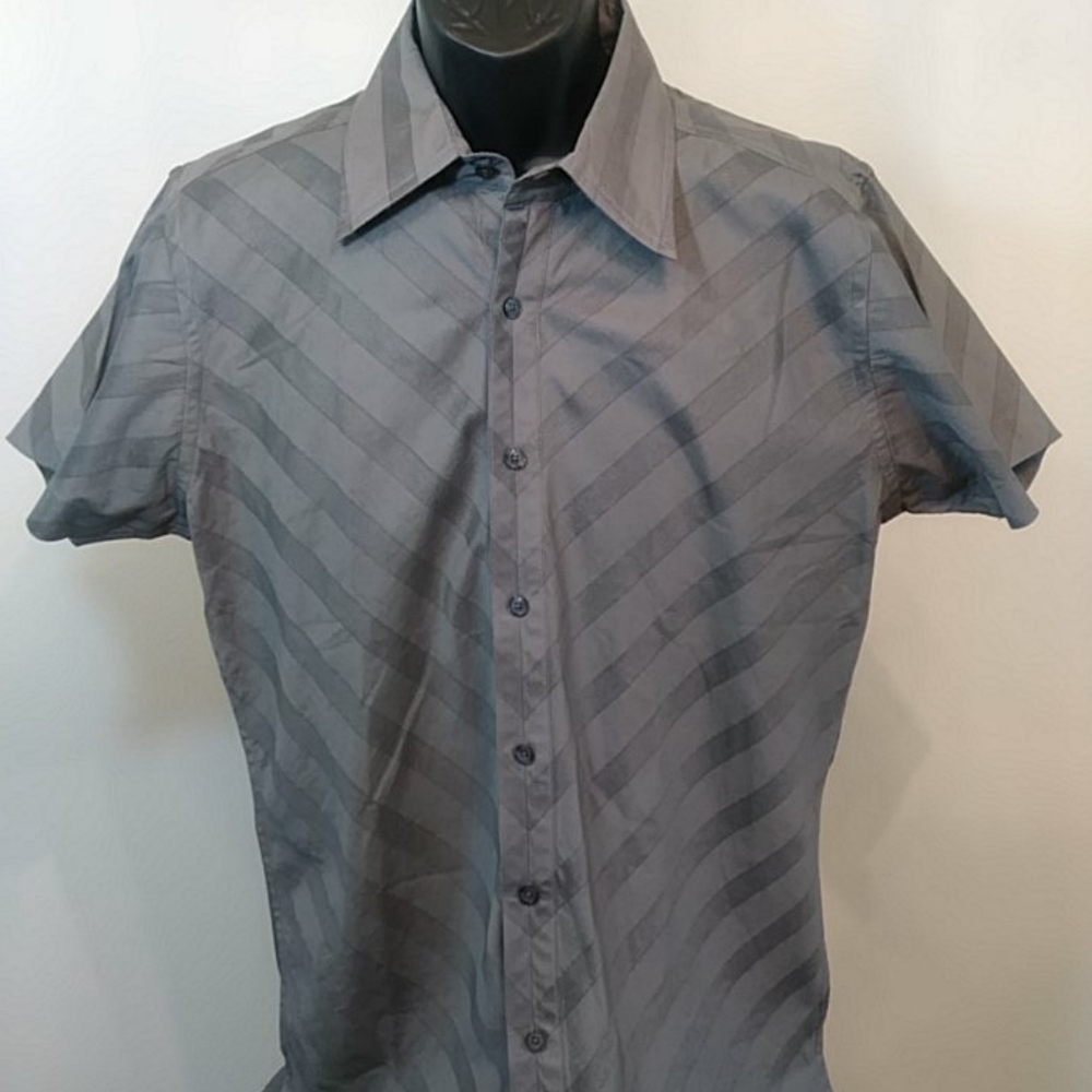 Kenneth Cole Men's Button Down Short Sleeve Gray L